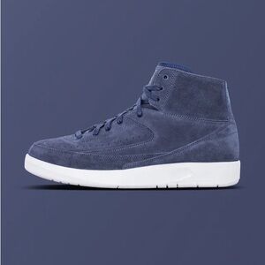 Air Jordan 2 Retro Decon “Thunder Blue” 11